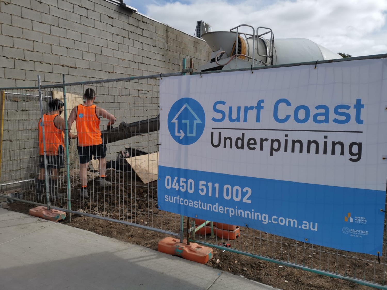 Surf Coast Underpinning site signage